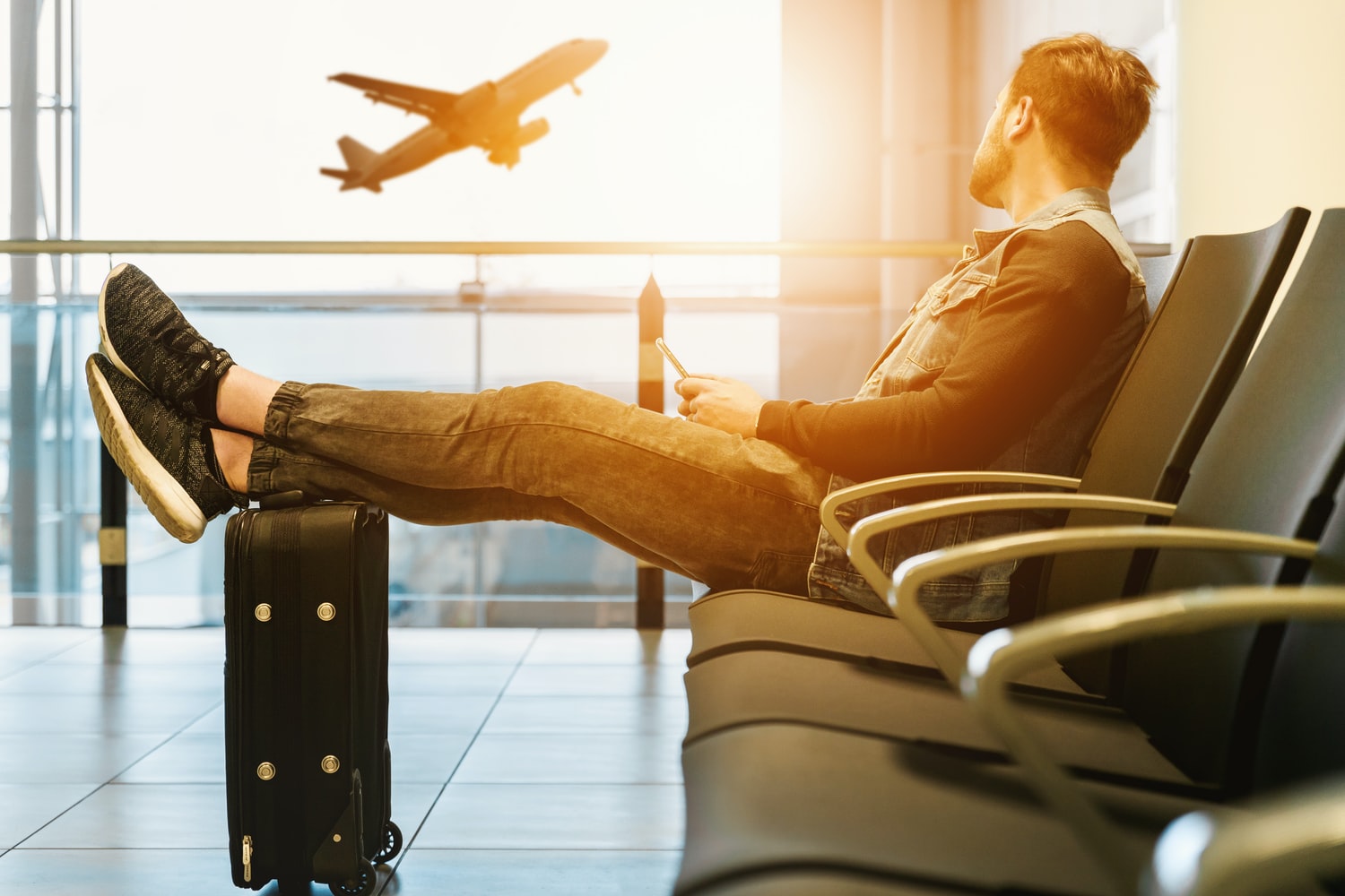Read more about the article How to Get Comfortable During Plane Rides?